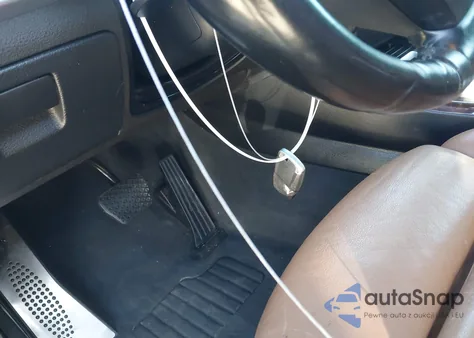 2015 BMW X3 Sdrive28I z USA, uszkodzony, nr VIN 5UXWZ7C54F0M82978